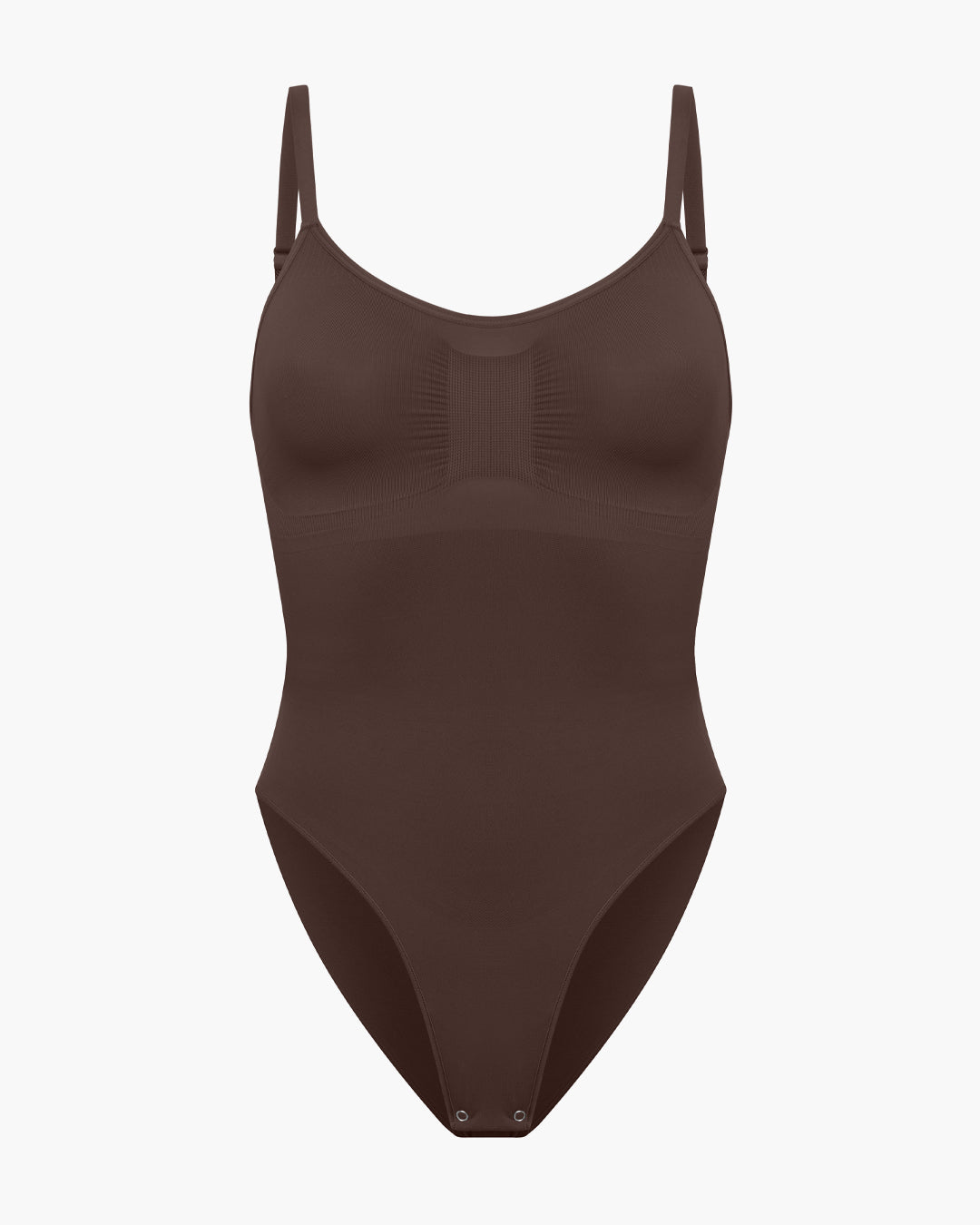 Siluettia muokkaava muotoilubody alushousuilla