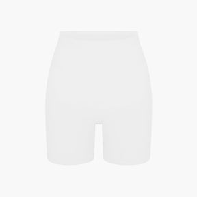 Korkeavyötäröiset muotoilevat shortsit